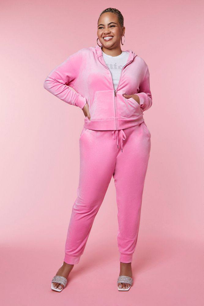 Modelo Curvy profesional